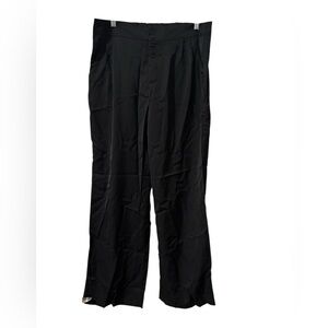 NIP Women’s Lightweight Black Pants